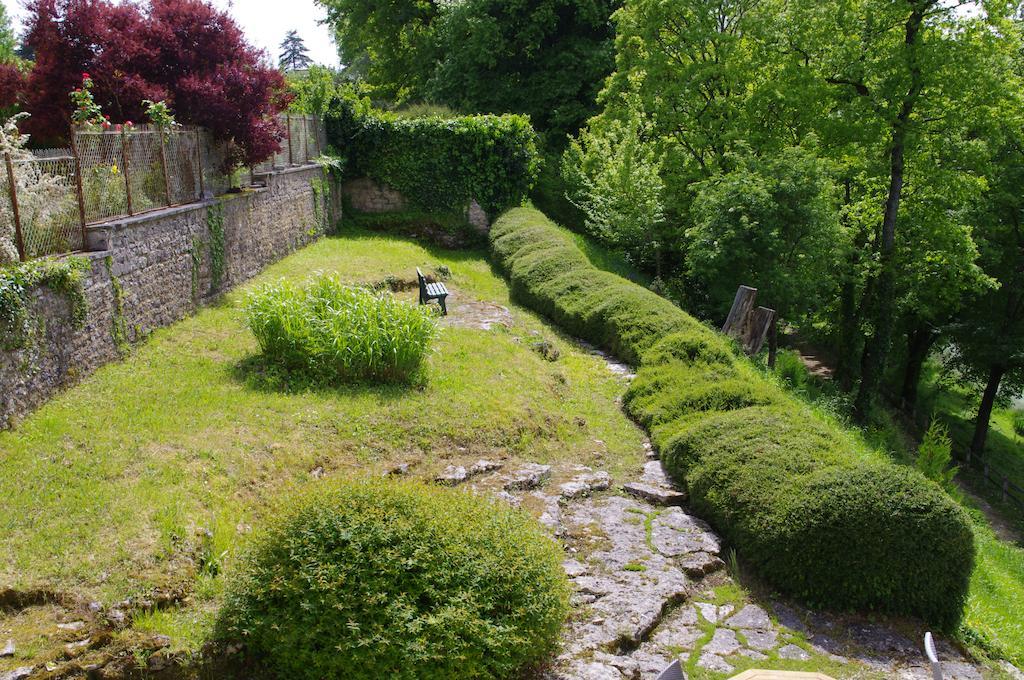 Logis Hotels Domaine Du Chatelard Dirac Buitenkant foto